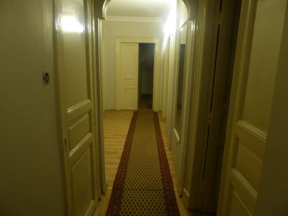As Taksim Otel 3*
